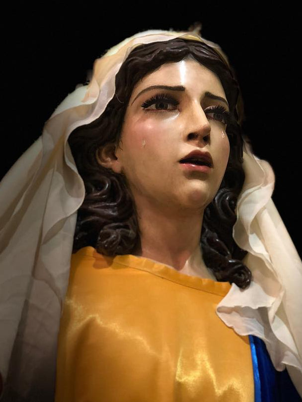 María